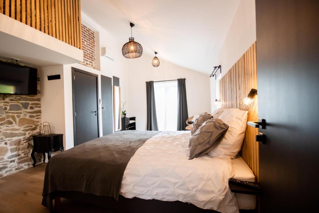Au Calme De Hosdent Bed & Breakfast Braives Exterior photo