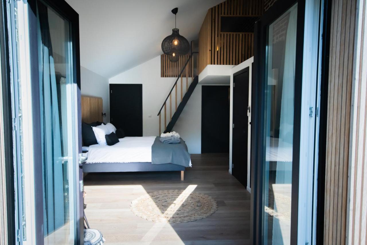 Au Calme De Hosdent Bed & Breakfast Braives Exterior photo