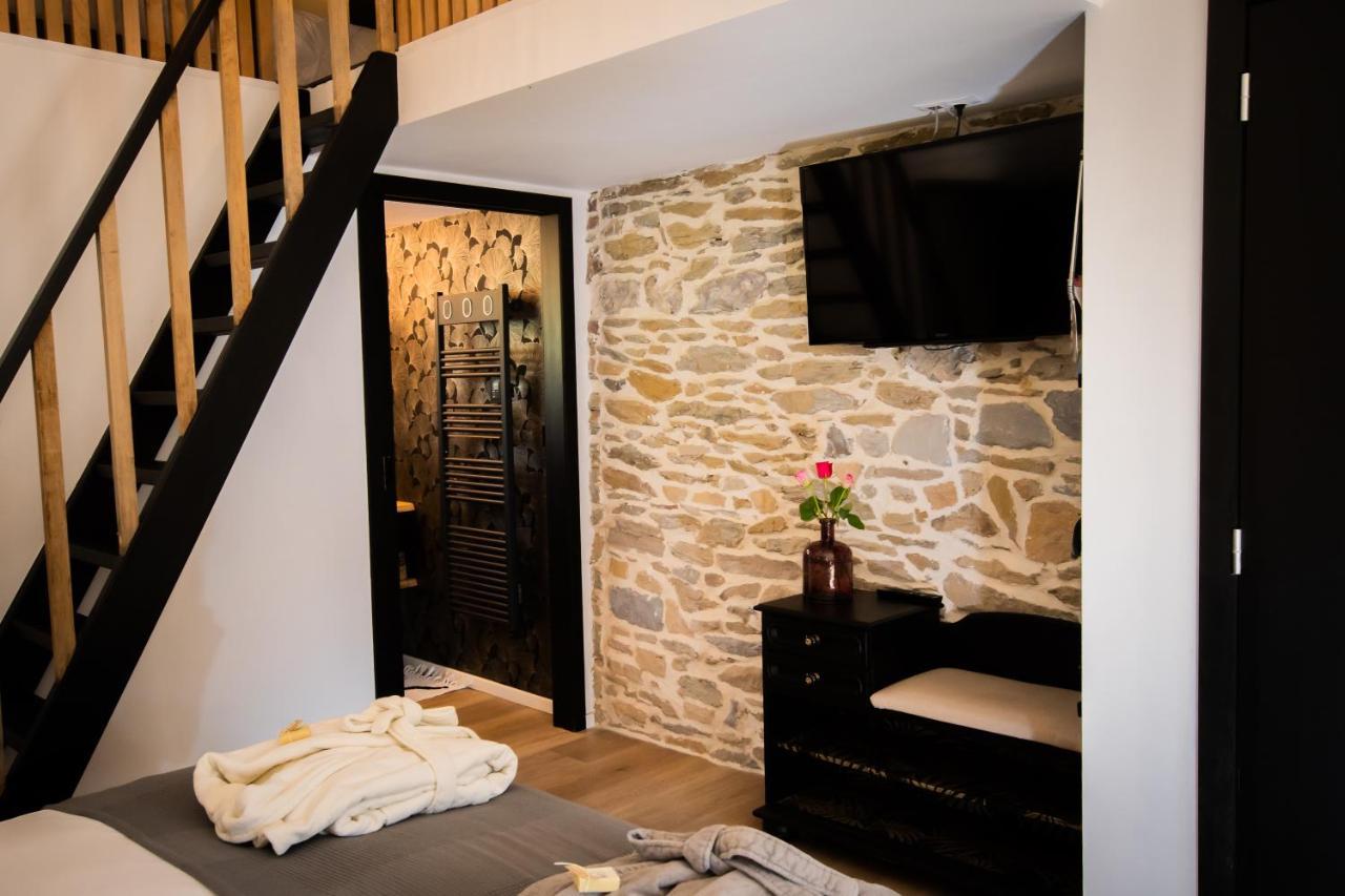 Au Calme De Hosdent Bed & Breakfast Braives Exterior photo